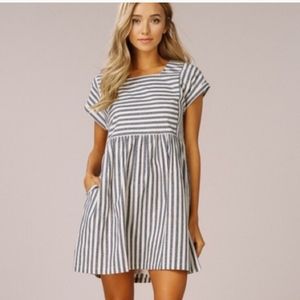 Nwt Listicle striped babydoll dolman sleeve dress